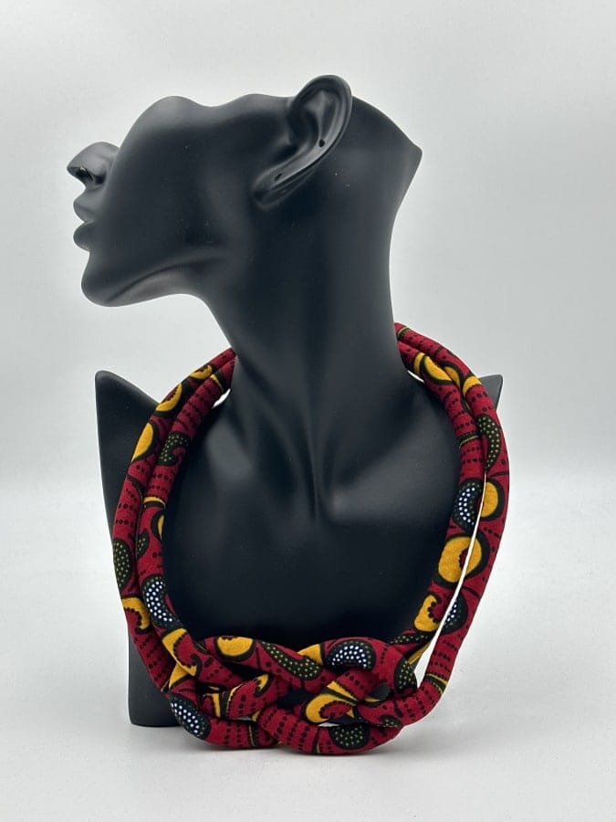 Mode africaine femme 2023 collier en wax - Afrhika store boutique mode africaine à toulouse