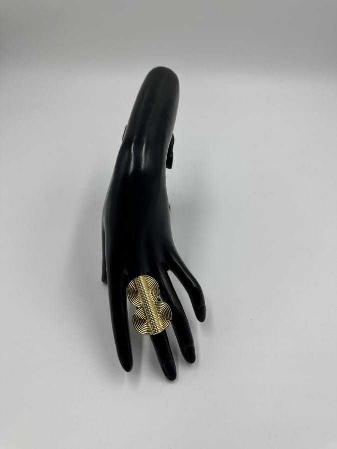 Mode africaine femme 2024 bagues africaines-bijoux fantaisie- Afrhika store boutique de mode africaine à toulouse