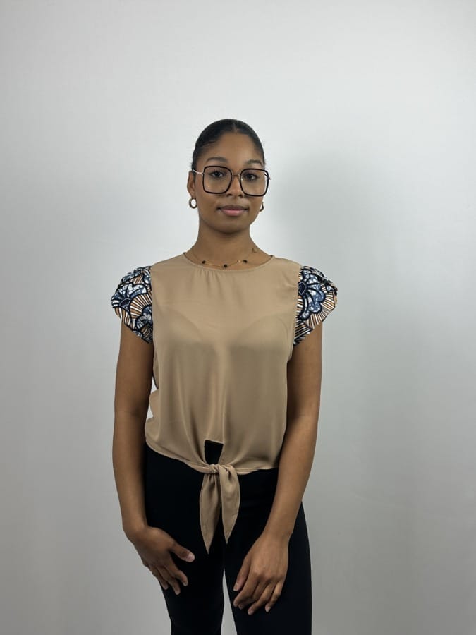 Mode africaine femme 2025 chemisier en wax - Afrhika store boutique à toulouse