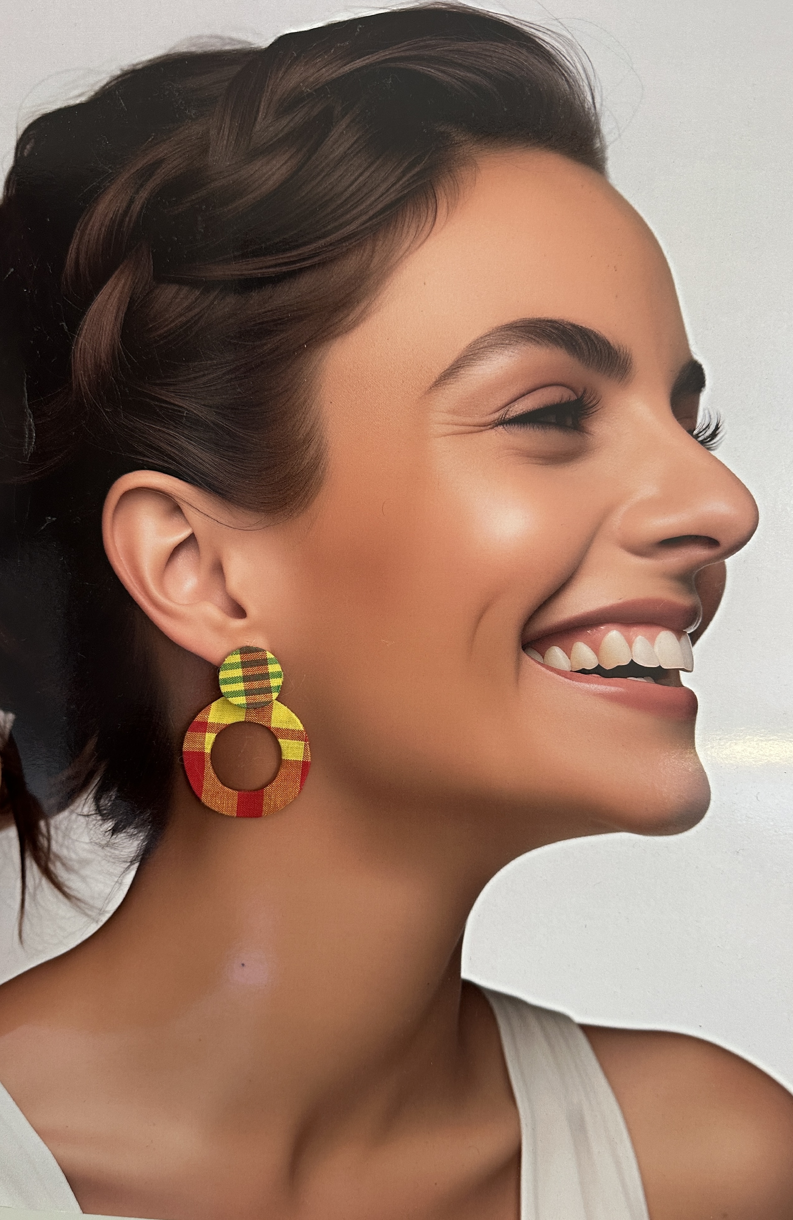 afrhikastore-boutique-mode-africaine-femme-toulouse-accessoires-wax-2025-bijoux-boucles d'oreilles-madras-afro-moderne-chic_5364 afrhikastore-boutique-mode-africaine-femme-toulouse-accessoires-madras-206-bijoux-boucles d'oreilles-madras-afro-moderne-chic